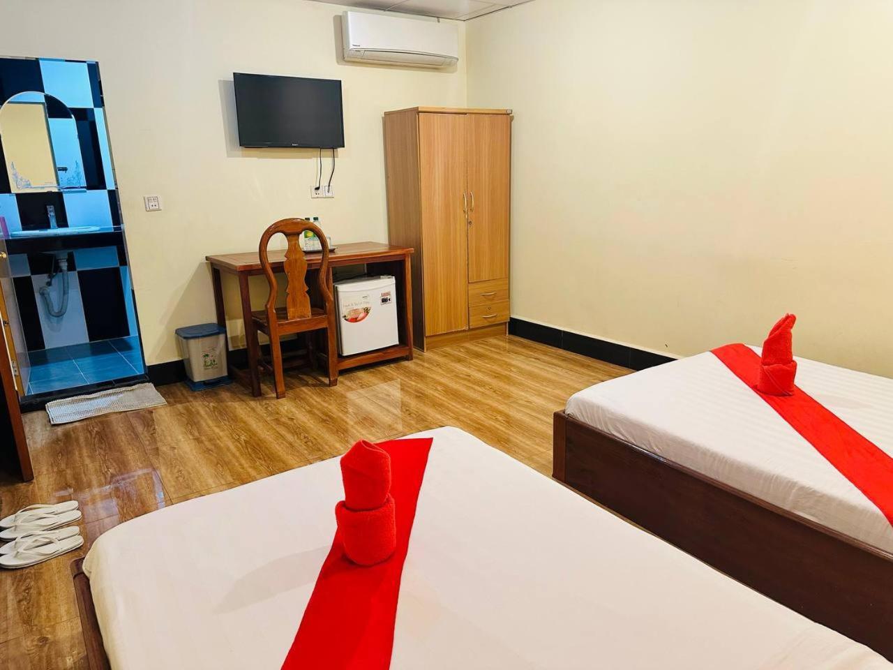 Hotel Capitol One à Phnom Penh Extérieur photo