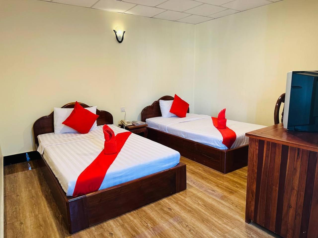 Hotel Capitol One à Phnom Penh Extérieur photo